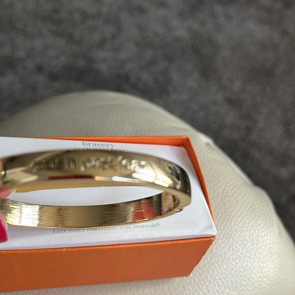 Alexys Ryan bracelet that opens. Reads bravery…push past fear excellent cond! - Picture 2 of 8